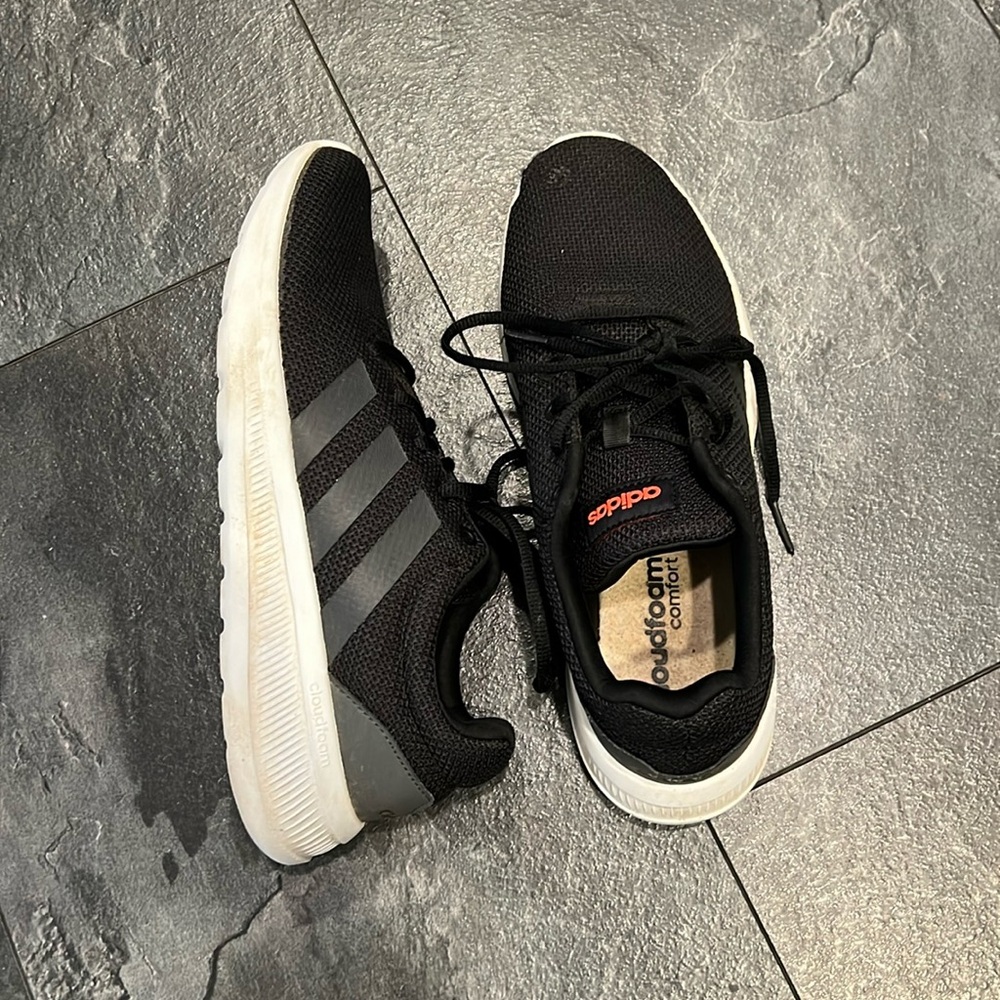 Adidas Cloudform shoes